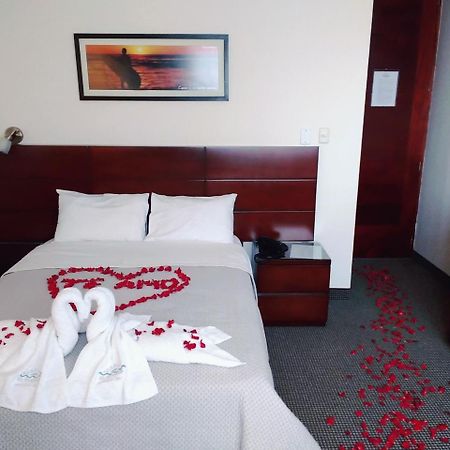El Puerto Hotel パカズマヨ エクステリア 写真