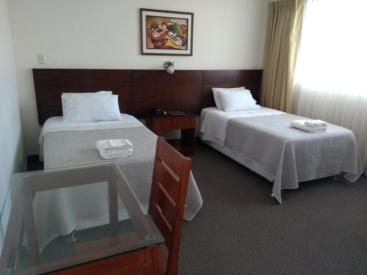 El Puerto Hotel パカズマヨ エクステリア 写真